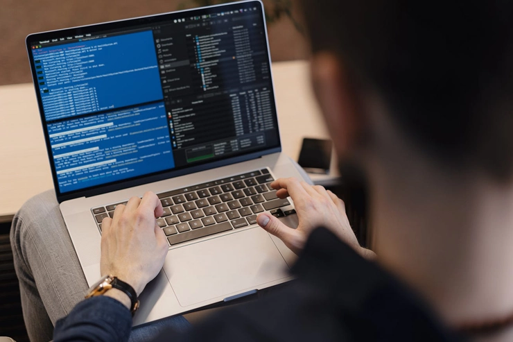 آموزشگاه طراحی سایت در اصفهان